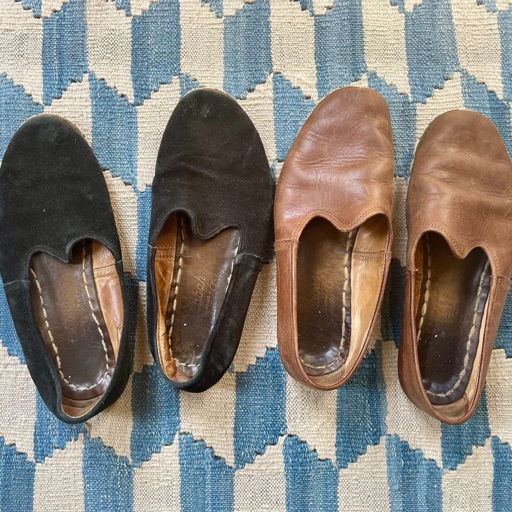 Two pairs of Sabahs 43